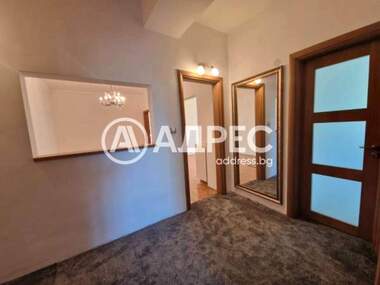 Kira - Apartman olarak Oborishte,  Sofia
