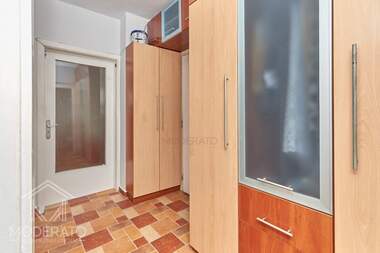 For sale - Apartment in Center,  Burgas