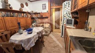 For sale - Apartment in Kamenica 2,  Plovdiv