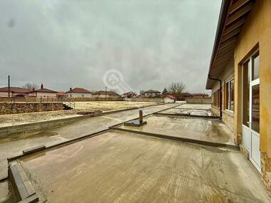 Vânzare - Casă în Trăstenik,  Pleven