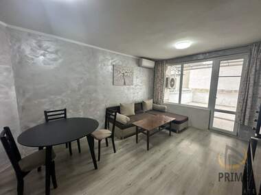 Miete - Wohnung in Wazrajdane,  Burgas