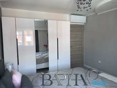 Ενοίκιο - Διαμέρισμα σε Левски,  Варна