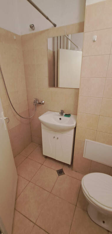 Kira - Apartman olarak Vazrajdane,  Ruse