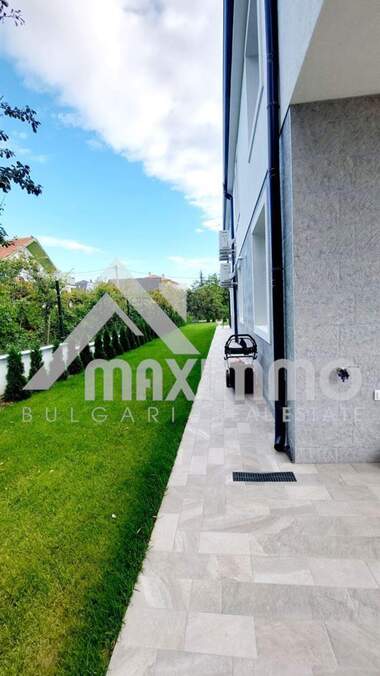 For sale - House in Alen mak,  Varna