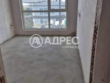 Vânzare - Apartament în Madika,  Burgas