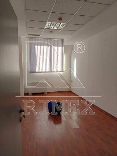 For rent - Office in Center,  Plovdiv