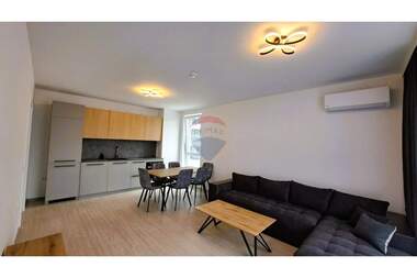 Închiriere - Apartament în Troșevo,  Varna