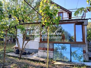 For sale - House in Pod manastira,  Shumen