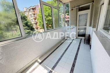 Ενοίκιο - Διαμέρισμα σε Център,  Варна