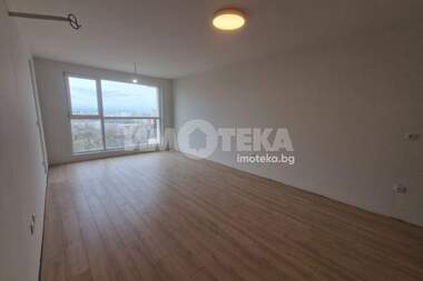 Verkauf - Wohnung in Üjen,  Plowdiw