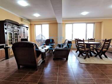 For sale - Office in Gorna Oriahovica,  Veliko Tarnovo