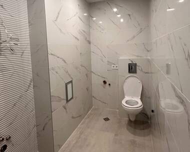 Vânzare - Apartament în Zimno kino Trakia,  Varna