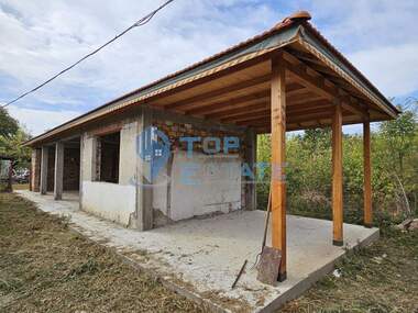 Продажба - Къща в Хотница,  Велико Търново