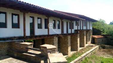 For sale - Hotel in Elena,  Veliko Tarnovo