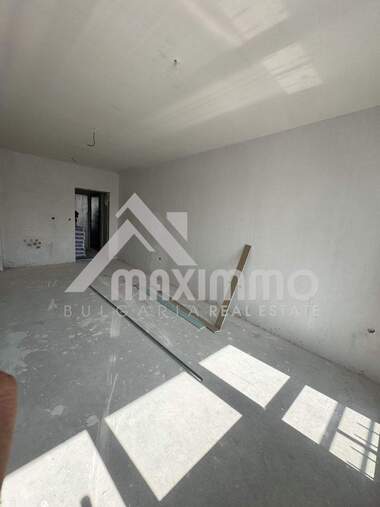 Продажба - Апартамент в Левски,  Варна