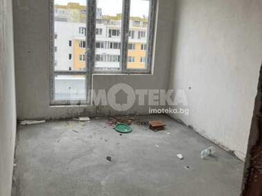 Verkauf - Wohnung in Üjen,  Plowdiw