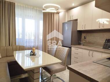 For sale - Apartment in Shirok centar,  Lovech