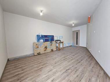 Verkauf - Wohnung in Buzludja,  Weliko Tarnowo