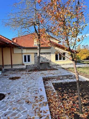 For sale - House in Novo Selo,  Veliko Tyrnovo