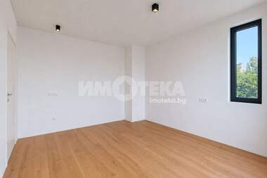 For sale - Apartment in Iztok,  Sofia