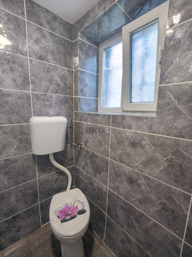 Vânzare - Apartament în Drujba 2,  Ruse