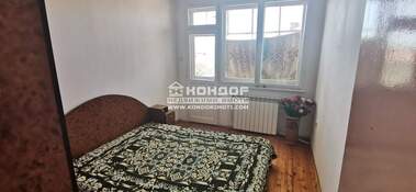For sale - Floor of a house in Proslav,  Plovdiv