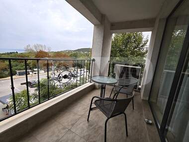 Satış - Apartman olarak Balçik,  Dobriç