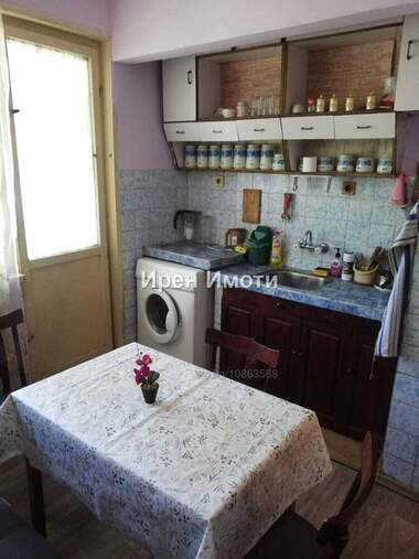 Verkauf - Wohnung in Zentar,  Iambol
