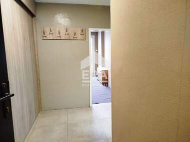For sale - Apartment in Shirok centar,  Lovech