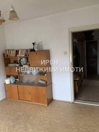 Verkauf - Wohnung in Zentar,  Iambol