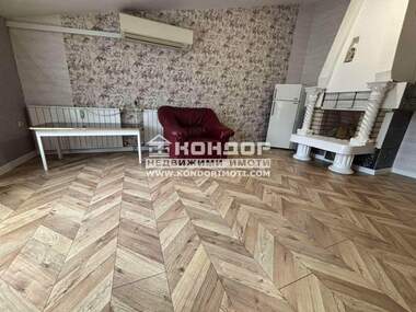 Продажба - Апартамент в Тракия,  Пловдив