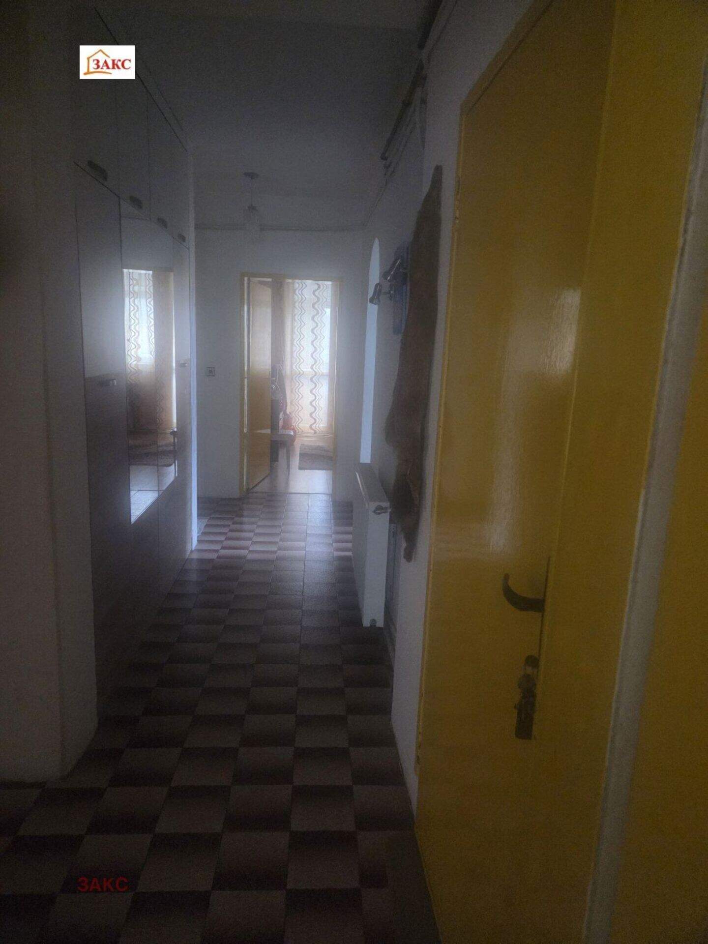 Floor of a house in Baykal, Kardjali – photo 9