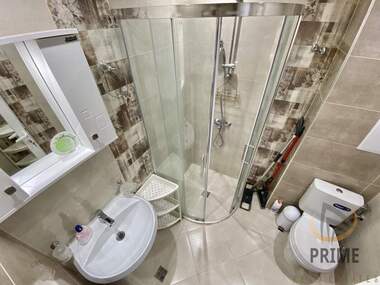 Închiriere - Apartament în Lazur,  Burgas