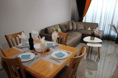 Miete - Wohnung in Bratia Miladinowi,  Burgas