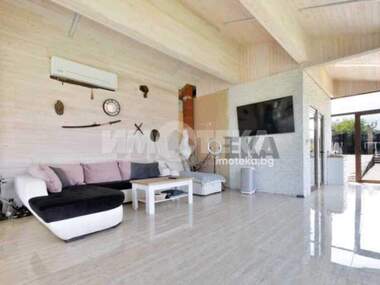 For sale - House in Karadjovo,  Plovdiv