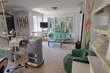 For rent - Office in Center,  Varna