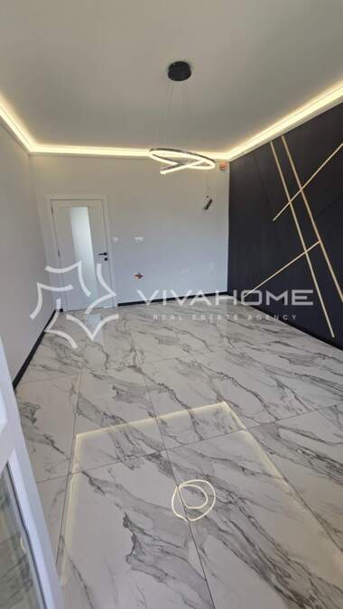 For sale - Apartment in Vazrajdane 2,  Varna
