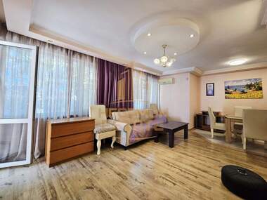 Продажа - Квартира в Център,  Варна