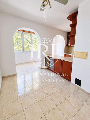 For sale - Apartment in Vazrazhdane 1,  Varna