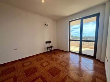 Vânzare - Apartament în Aheloî,  Burgas