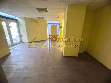Kira - Depo/Ofis/Endustriyel tesisler/Otoservizi/Depo yeri olarak Promişlena zona-Sever,  Haskovo