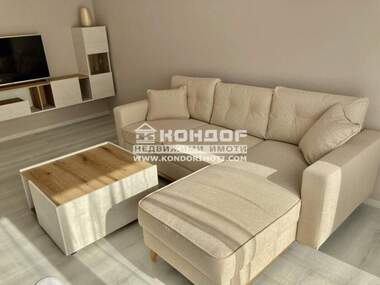 Închiriere - Apartament în Center,  Plovdiv