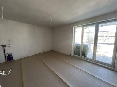 For sale - Apartment in Elin Pelin,  Sofia Oblast