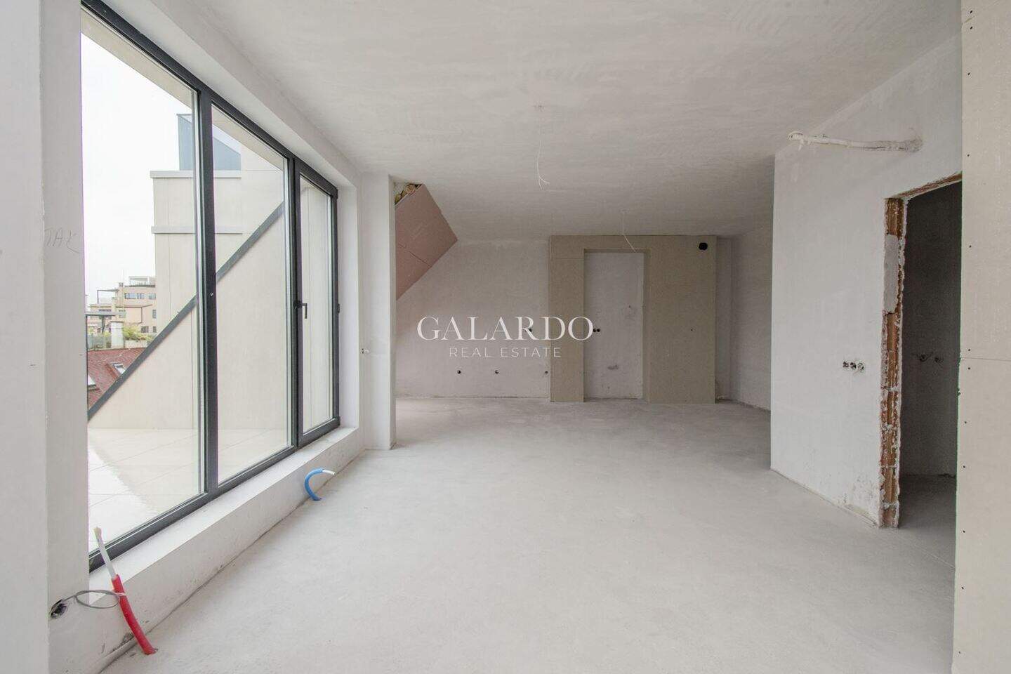Cu patru camere Apartament în Lozeneț, Sofia – fotografia 2