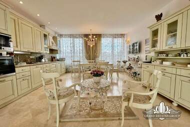 Продажба - Апартамент в Несебър,  Бургас