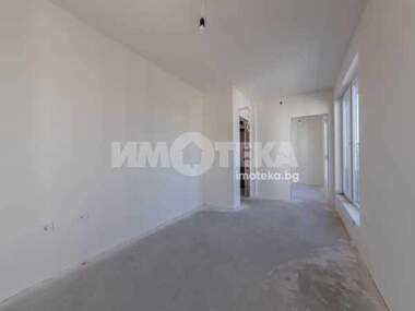 For sale - Apartment in Vazrajdane 1,  Varna