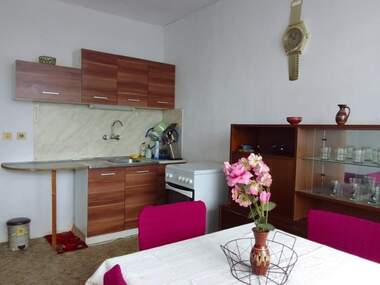 Miete - Wohnung in Zentar,  Weliko Tarnowo