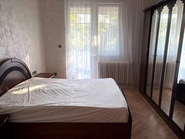 Închiriere - Apartament în Lagera,  Sofia