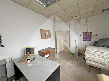 Vânzare - Birou/Magazin/Depozit/Salon de frumusețe/Restaurant/Cabinet de stomatologie în Novi Pazar,  Șumen