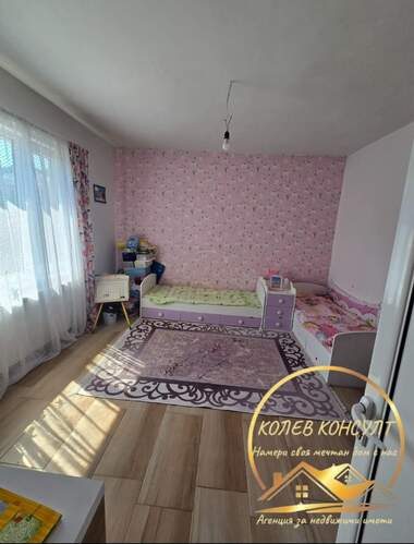 For sale - Floor of a house in Dimitrovgrad,  Haskovo